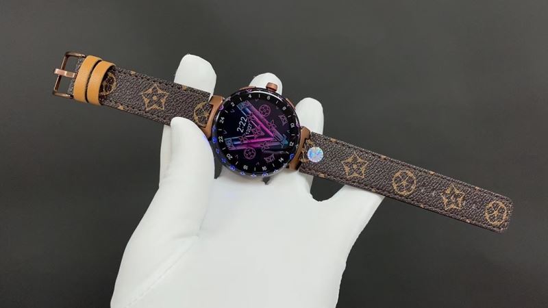 LOUIS VUITTON Watches